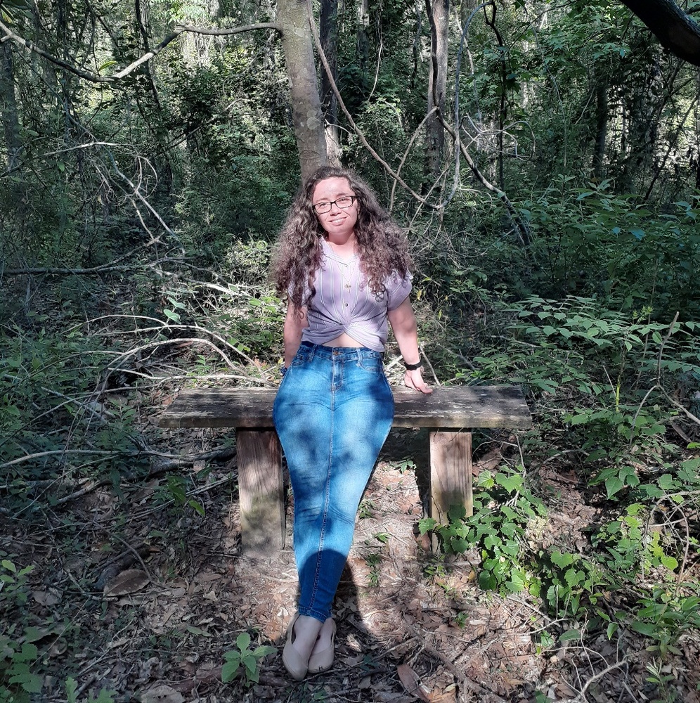 Meet your Posher, Leni